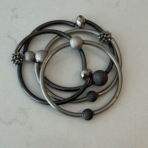 Kenneth Cole Gunmetal and Silver Stretch Bracelet Set